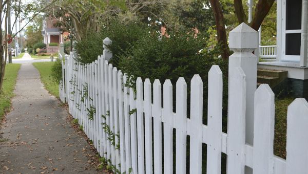 Fencing Guide for Historic Preservation: A Guide