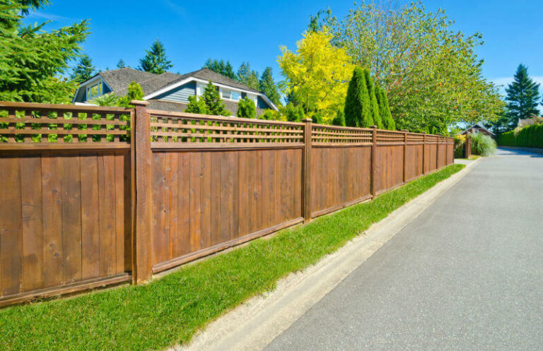 Fencing Guide for Privacy: A Homeowner’S Guide