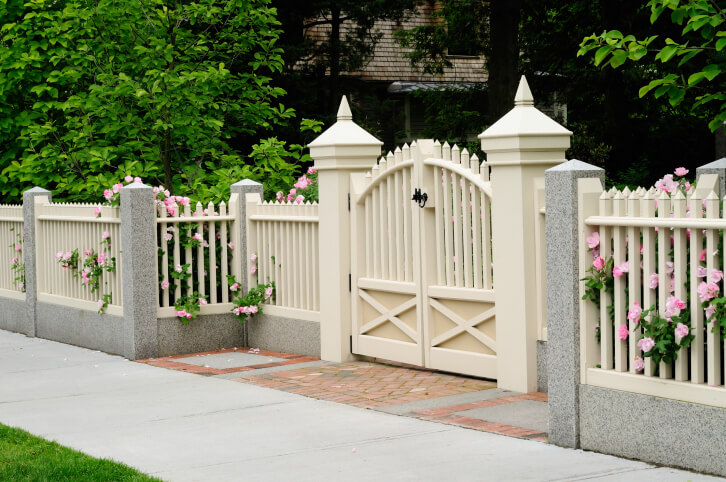 How Fencing Can Improve Home Security