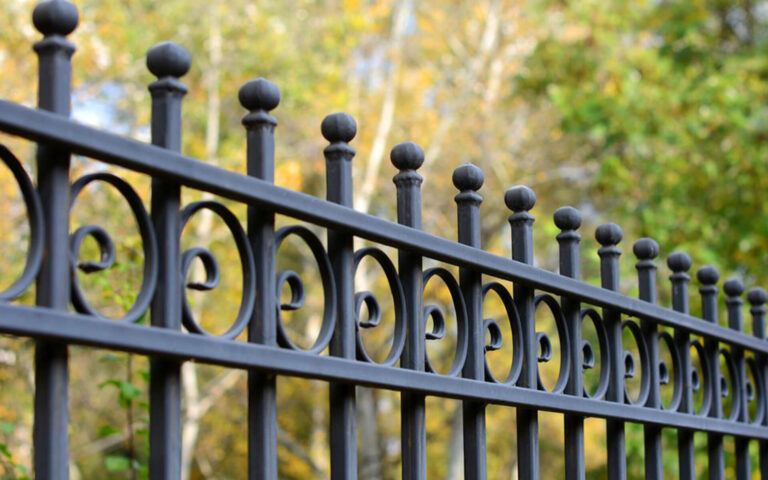 The Benefits of Iron Privacy Fencing